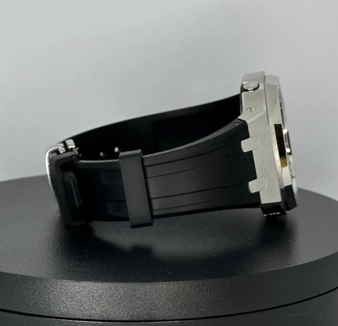 Custom Casio G-Shock GA-2100 Casioak - Arctic Glare